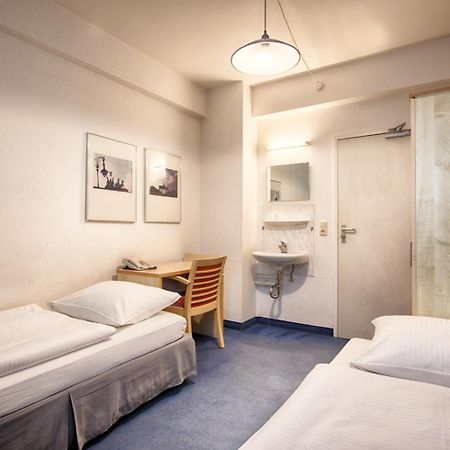 Enjoy Hostel Berlin City West Zewnętrze zdjęcie